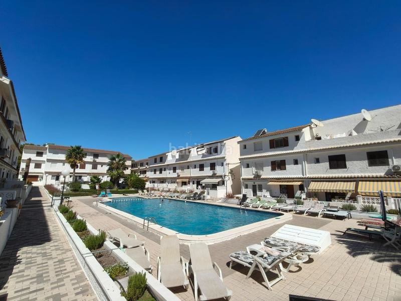 Foto 2e70fc06-8ef3-4e2d-a550-0c41d7db91fb. Dreistöckige wohnung mit pool in Los Balcones-Los Altos Torrevieja