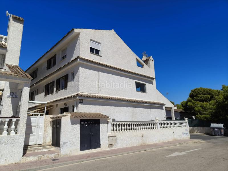 Foto 5d4ee10c-784d-4bd9-9f67-dc023706ef23. Dreistöckige wohnung mit pool in Los Balcones-Los Altos Torrevieja