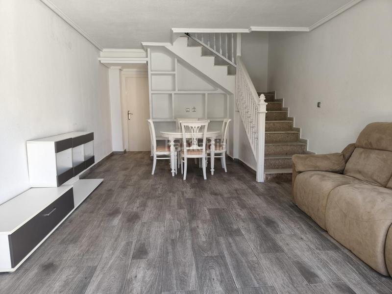 Foto c7794664-c691-49a1-89e1-cb4233a0fc36. Dreistöckige wohnung mit pool in Los Balcones-Los Altos Torrevieja