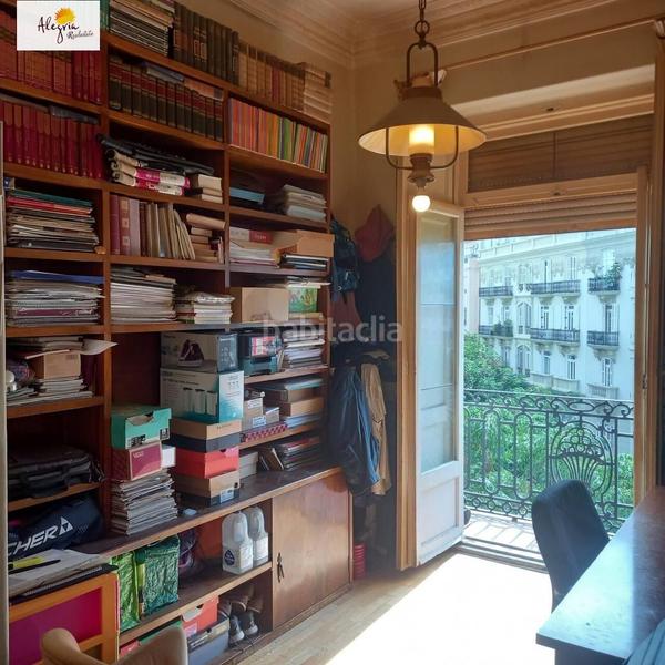 Foto 0bbfe007-7727-4a95-96ef-e616f33e3fd8. Apartamento se vende apartamento único en el centro en Valencia