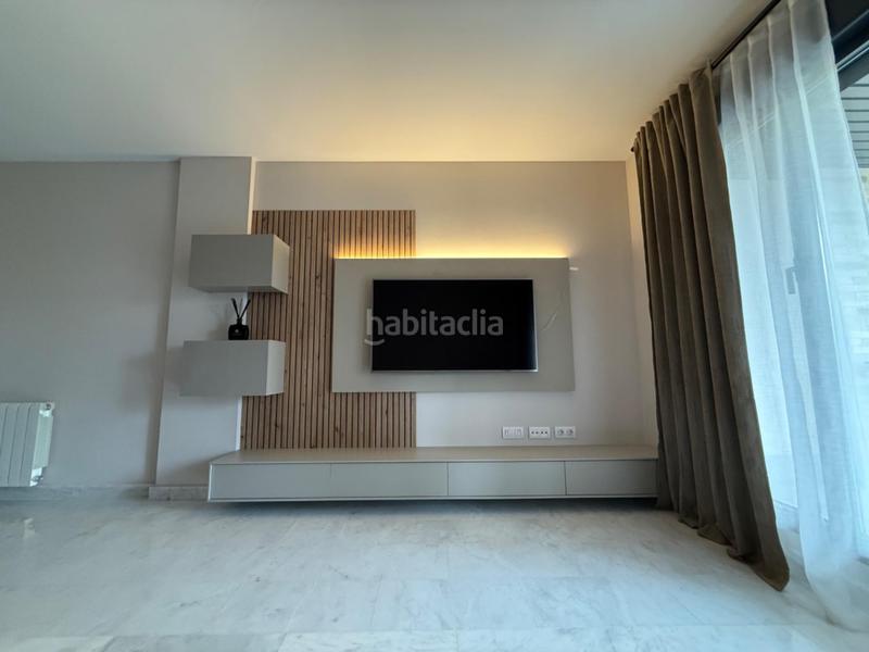Foto 8659e8a9-f014-4589-b2fa-e825b6cf2558. Alquiler apartamento alquiler de lujo en vistahermosa. en Alicante