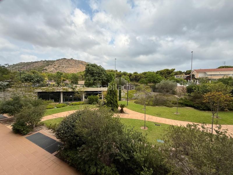 Foto 3ceab330-0d85-4035-b7be-ef9967b96608. Lloguer apartament amb aparcament piscina a Goteta Alicante