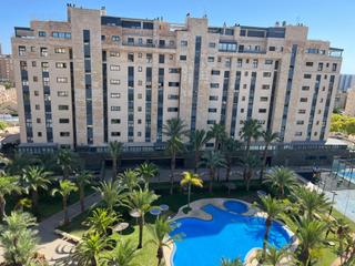 Location Appartement  Calle calle de las redes, 25. Gran piso en urbanización de lujo en playa de san juan frente al