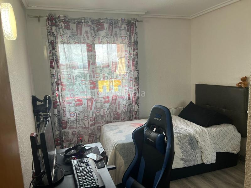 Foto 136e7b74-df63-449e-a253-a37c77ea4756. Appartamento con parcheggio piscina in San Blas Alicante