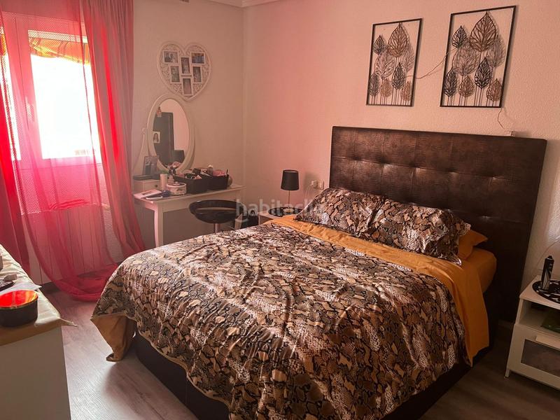 Foto b5e23a0e-85cd-4c0f-a7f2-7249e4ab7f69. Appartamento con parcheggio piscina in San Blas Alicante