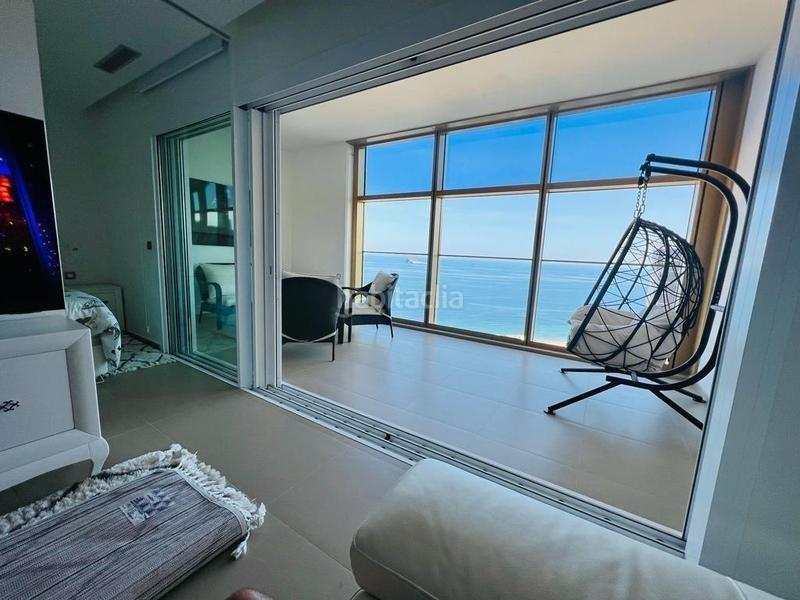 Foto bced84e3-dde0-49fa-970d-eb9b008957bd. Lloguer apartament amb aparcament piscina a Playa Poniente Benidorm
