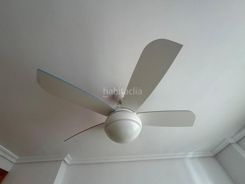 Foto e2fa2d9e-e70c-44fe-bc19-1bd36c6a7543. Pis a Centro puerto Sagunt