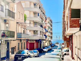Piccolo appartamento in Zona Playa de los Locos. Apartamento en muy buen estado a 250 metros de la playa