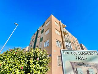 Apartament a Cabo Cervera. Apartamento de 2 habitaciones con vistas al mar  piscina comunit