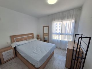 Affitto Piccolo appartamento  Calle alicante. Se alquila apartamento de 3 dormitorios para larga temporada
