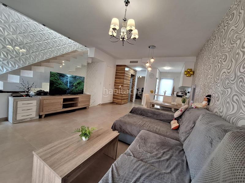 Foto 7bb8c232-bc7a-42a8-8d96-ec8a9d6cced0. Casa encantador dúplex en los dolses, costa en Villamartín-Las Filipinas Orihuela