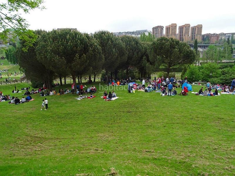 Foto ea3e546f-6e03-451b-a009-a4c4c313f6a0. Appartamento con riscaldamento in Auditorio - Seminario - Parque de Invierno Oviedo