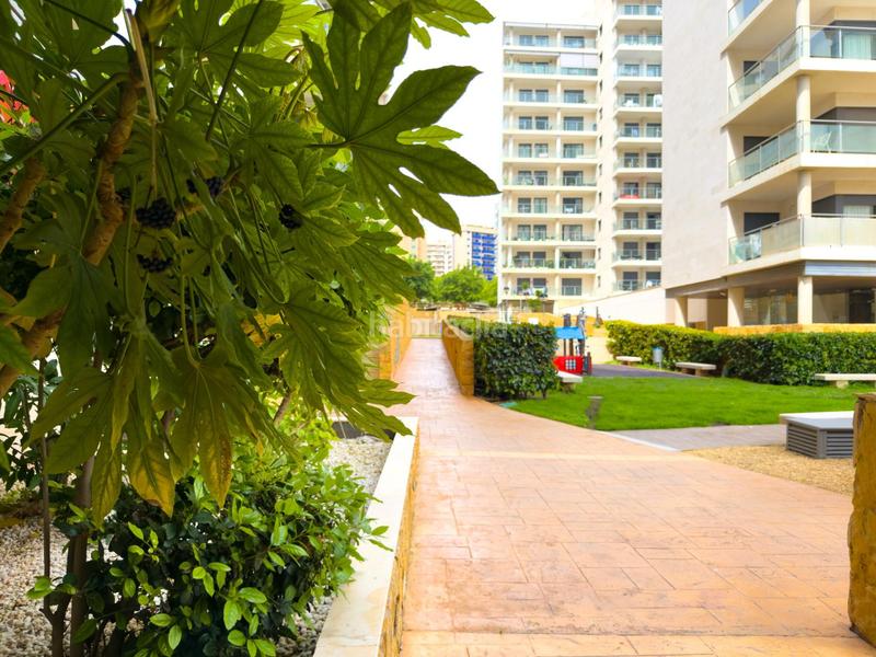 Foto cc1e145a-29f8-4c02-adc8-6976eada061d. Lloguer apartament amb aparcament piscina a Bulevar-Puerta Mítica Vila Joiosa (la)