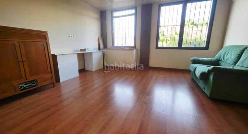 Foto 904cb5f4-5e9f-4d27-be7f-5549a110579b. Lloguer local comercial a Albufereta Alicante