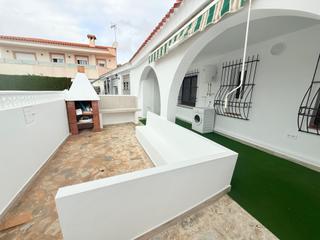 Chalet en Zona Playa de los Locos. Chalet independiente en los frutales, tu refugio cerca del mar!