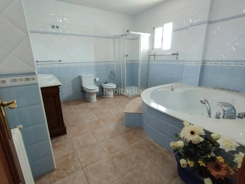 Foto a8d9f62c-2378-4dee-a683-9ccacdab9950. Chalet avec chauffage parking piscine dans Zona Carrefour - Urbanizaciones Torrevieja