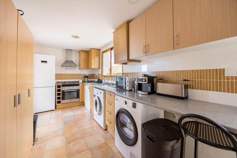 Foto 06257780-7b61-48b8-8cde-8579501d2ae3. Xalet amb aparcament piscina a Polop