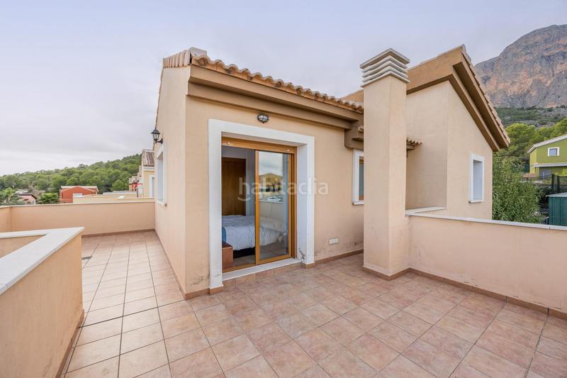 Foto 3cfce74b-cf25-4264-91c8-69b6b15adc66. Xalet amb aparcament piscina a Polop