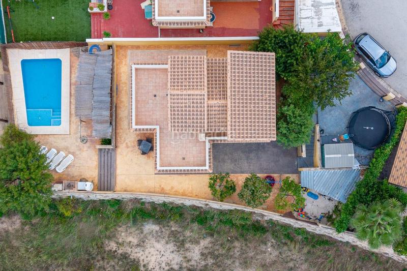 Foto 90817cdb-3668-4c46-be7b-c370491f2a56. Xalet amb aparcament piscina a Polop