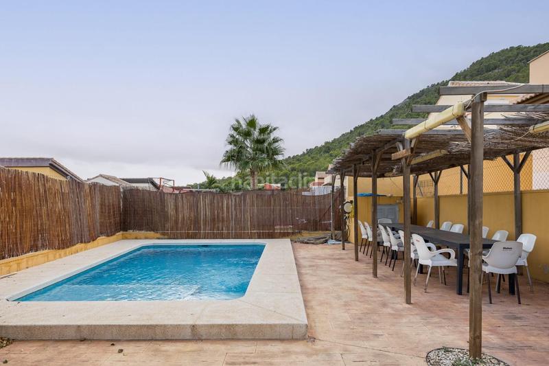 Foto a5ee6ffb-c71d-4ed3-814c-a233f8595a9b. Xalet amb aparcament piscina a Polop