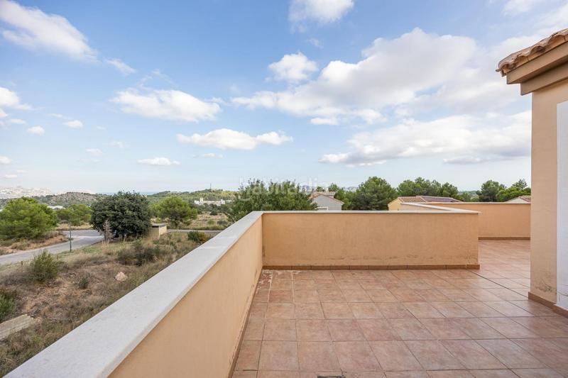 Foto d56eed09-4065-4f75-a96c-52b030cf90c8. Xalet amb aparcament piscina a Polop