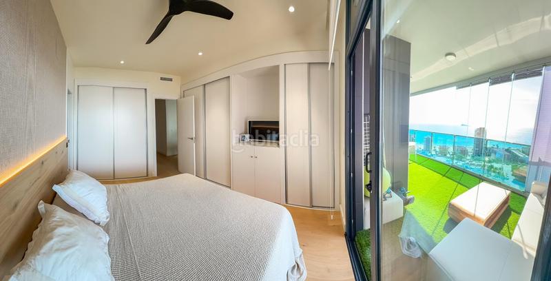 Foto 4177b471-72f1-41ef-9793-d4f7c34bffdb. Apartamento en avenida villajoyosa la 12 exclusivo apartamento con vistas al mar en sunset drive en Benidorm