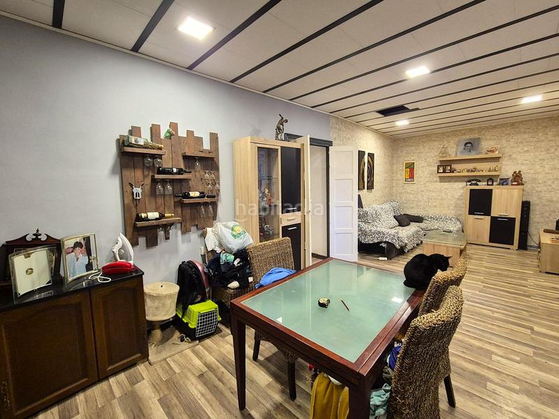 Foto 394f00dd-b102-43cd-beff-19cac571159e. Edificio gran oportunidad de inversión en el centro en Alicante