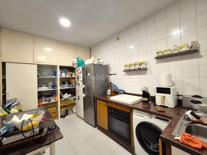 Foto 9cf83a11-ddb2-49d5-81cf-3037e2f37bd4. Edificio gran oportunidad de inversión en el centro en Alicante