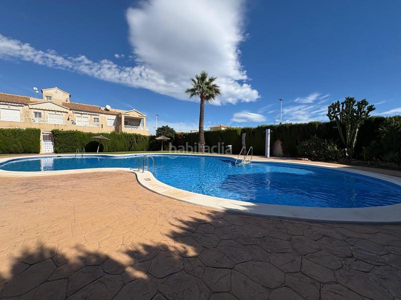 Foto 55f36db8-7e4b-412d-8c5e-d1108812f5f4. Casa con parcheggio piscina in Parque Acuático - Sector 25 Torrevieja