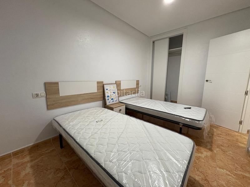 Foto ee5a4f28-3995-43ac-a578-c21bc1fcab3e. Casa con parcheggio piscina in Parque Acuático - Sector 25 Torrevieja