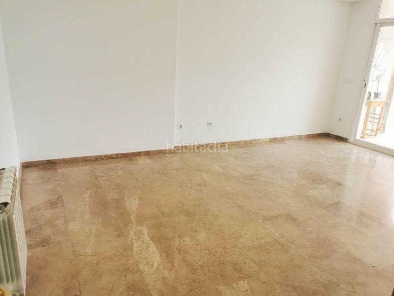 Foto b8f301b0-961c-442e-8e67-18c81198fa8e. Location appartement avec chauffage parking piscine dans Alicante