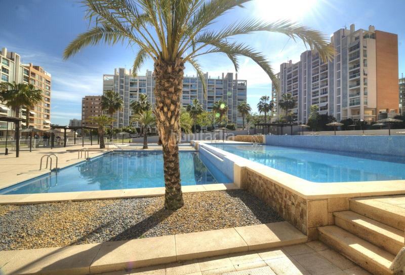 Foto 9574f767-a00a-46f0-af41-ac63ea9f546c. Rent flat with heating parking pool in Playa de San Juan Alicante
