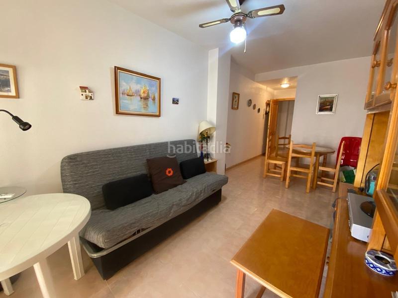 Foto d48cbaf3-888b-4710-8470-eba190bc19e5. Apartament amb piscina a Centro - Muelle Pesquero Torrevieja