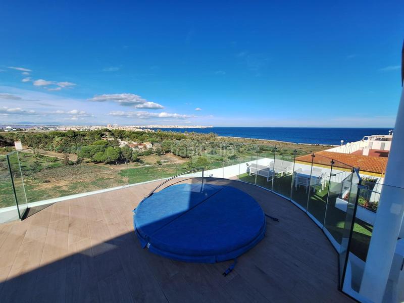 Foto 1b969455-190e-41a3-813e-f8e50a8fd625. Lloguer apartament amb aparcament piscina a Punta Prima Torrevieja