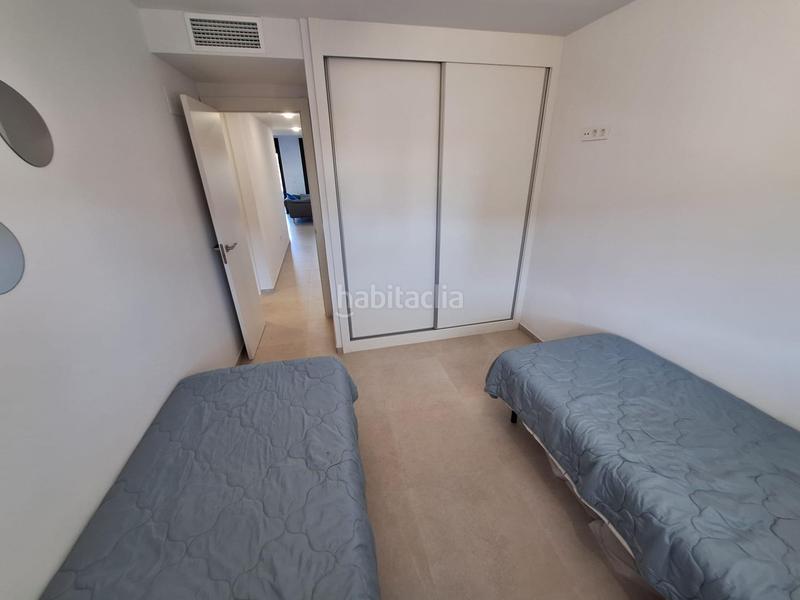 Foto 611e3f92-d08e-4563-a72f-81caf9d8cb0a. Rent apartment with parking pool in Punta Prima Torrevieja