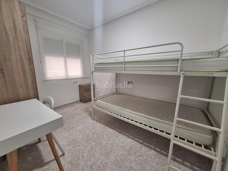 Foto 8b84c73a-8c98-4130-a54c-41faa95acbc4. Affitto piccolo appartamento con piscina in Avenida Habaneras - Curva de Palangre Torrevieja