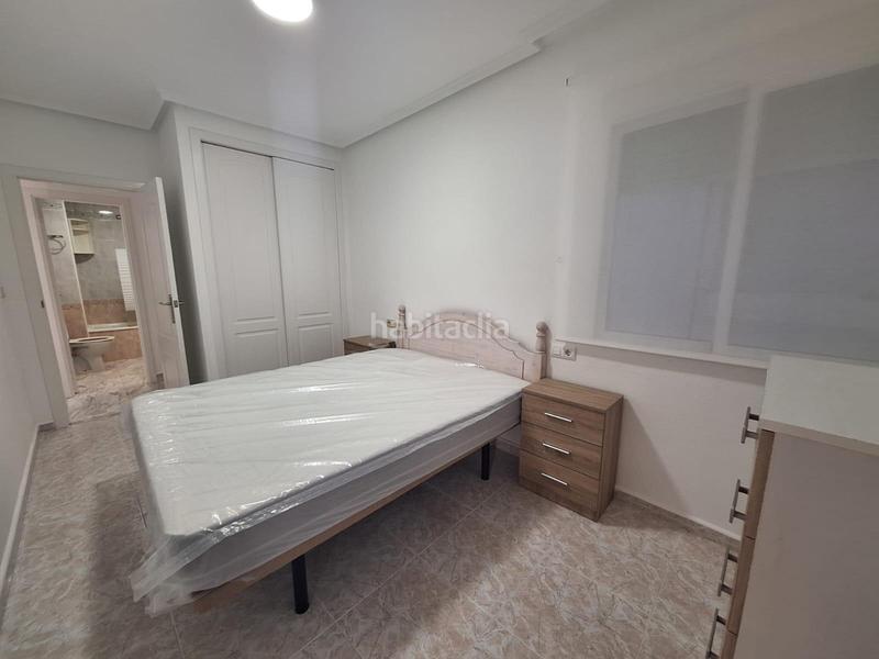 Foto 03ccd6a6-56fb-44d7-883b-52e0ecdac774. Miete appartement mit pool in Avenida Habaneras - Curva de Palangre Torrevieja