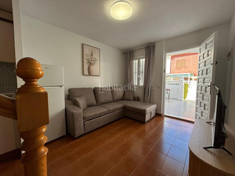 Foto 0fbace75-48c1-4e37-ab3e-cf6b456489d8. Casa con piscina in Zona Carrefour - Urbanizaciones Torrevieja