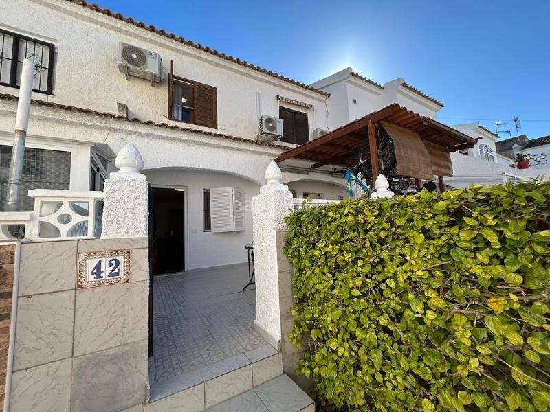 Foto 55f2e68d-d98b-4177-a9e2-fcc23b0f3e88. Casa con piscina in Zona Carrefour - Urbanizaciones Torrevieja