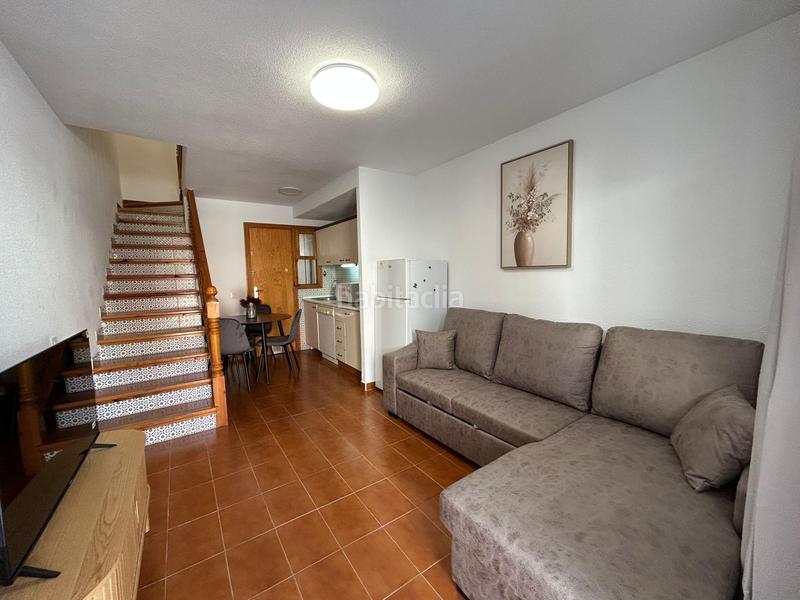 Foto dddf5eed-c7fc-4f1c-9a4c-8e621b3d58d5. Casa con piscina in Zona Carrefour - Urbanizaciones Torrevieja