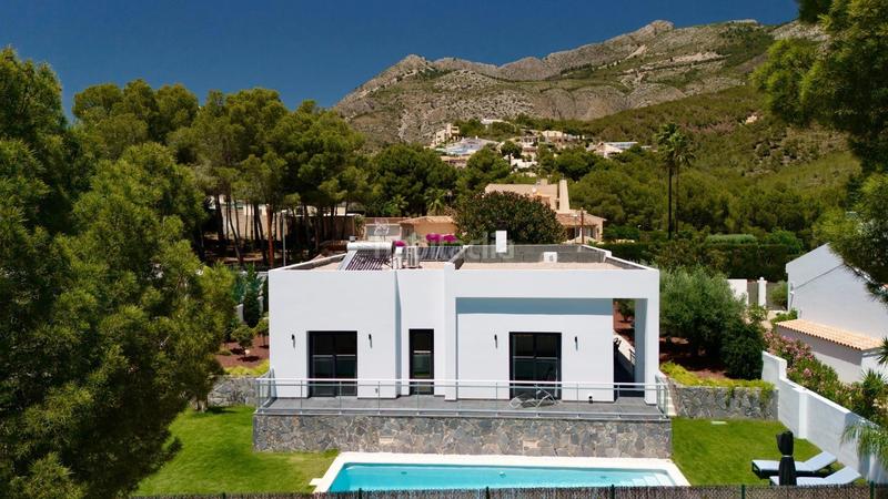 Foto 6004d945-8cb9-4ad1-8aa6-96cc8de4d75c. Chalet exclusiva villa de lujo la vella con espectaculares vistas en Altea