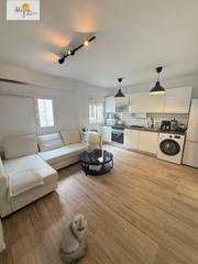 Appartement  Calle florista. Se vende piso en el barrio de benicalap, valencia