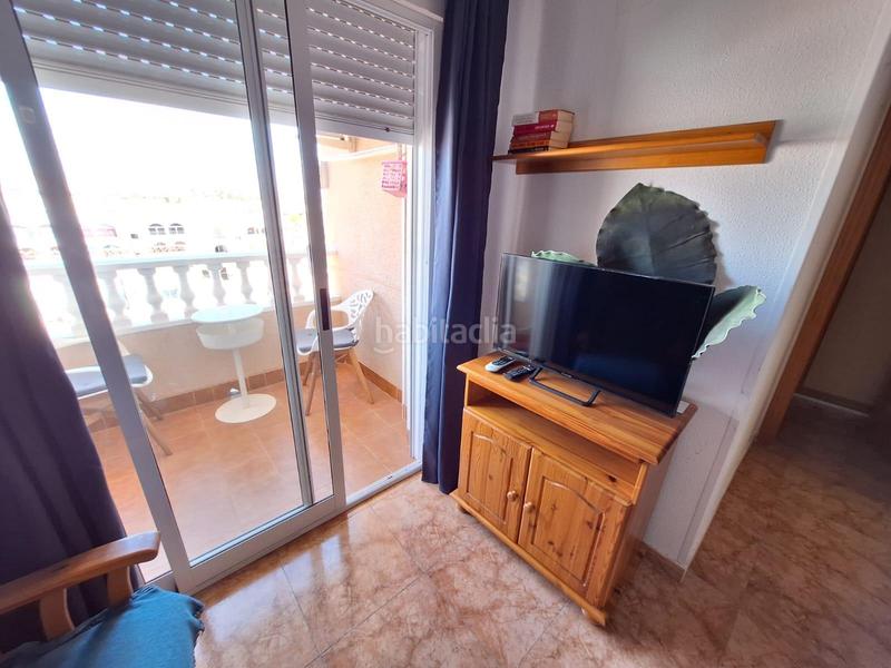 Foto ca133aba-1378-42ec-b283-c0cc94658924. Alquiler apartamento ref.7513 apartamento de 2 dormitorios en Torrevieja
