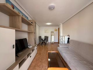 Apartamento en El Molino. Apartamento con 2 dormitorios,1 baño y 2 terrazas, 700 m. de la