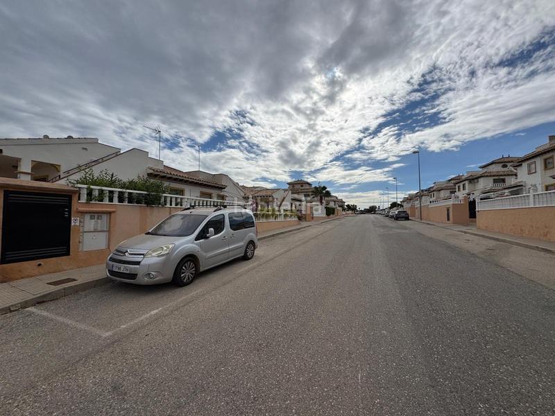 Foto 6bd20a00-31dc-4409-925d-2876088a80c6. Casa a schiera con parcheggio piscina in Lomas de Cabo Roig - Los Dolses Orihuela