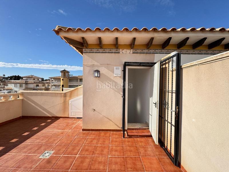 Foto b368fb83-b079-4dfc-a36a-5bf4c91d61aa. Casa a schiera con parcheggio piscina in Lomas de Cabo Roig - Los Dolses Orihuela