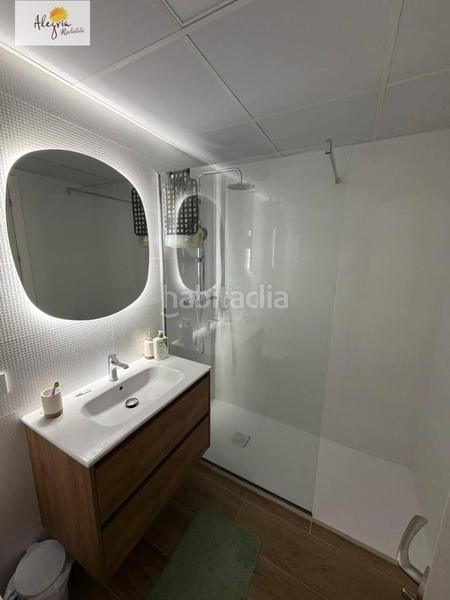 Foto d04045d1-f654-4456-90bd-46c3fe0c3d25. Rent apartment with heating in Aiora Valencia