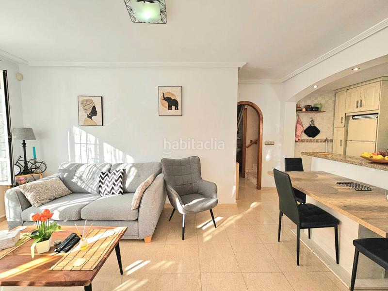 Foto 295617c7-8eed-4bed-9e73-710fed4a09fd. Casa adossada amb aparcament piscina a Lomas de Cabo Roig - Los Dolses Orihuela