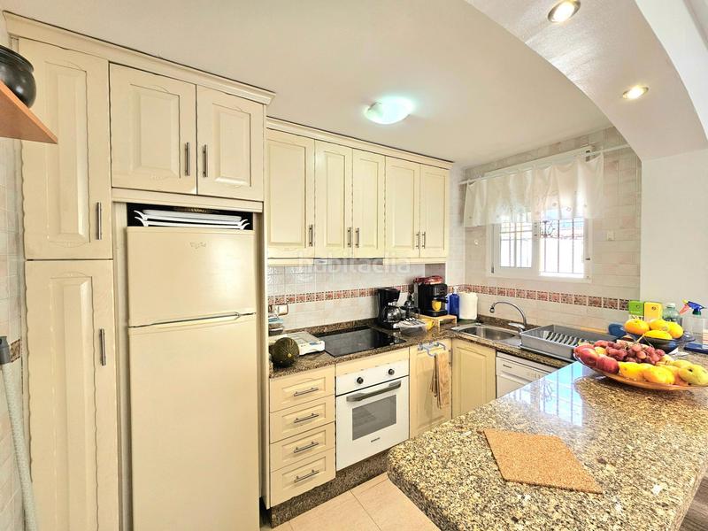 Foto 322b8f37-4889-4bfb-9c5c-12ef7a7ed068. Casa adossada amb aparcament piscina a Lomas de Cabo Roig - Los Dolses Orihuela