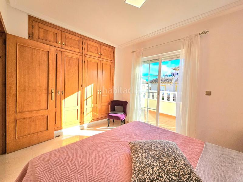 Foto 686b04d9-af93-4620-970c-d21d7ca44f90. Casa adossada amb aparcament piscina a Lomas de Cabo Roig - Los Dolses Orihuela